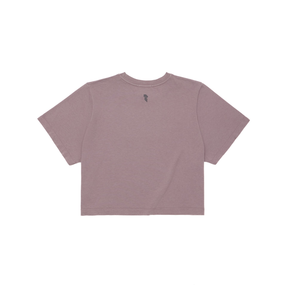 LOGO CROP DUST PURPLE at R.A.D® UK - Performance Crop Tee . CROPTEE_PURPLEDOVE_3 — View 2